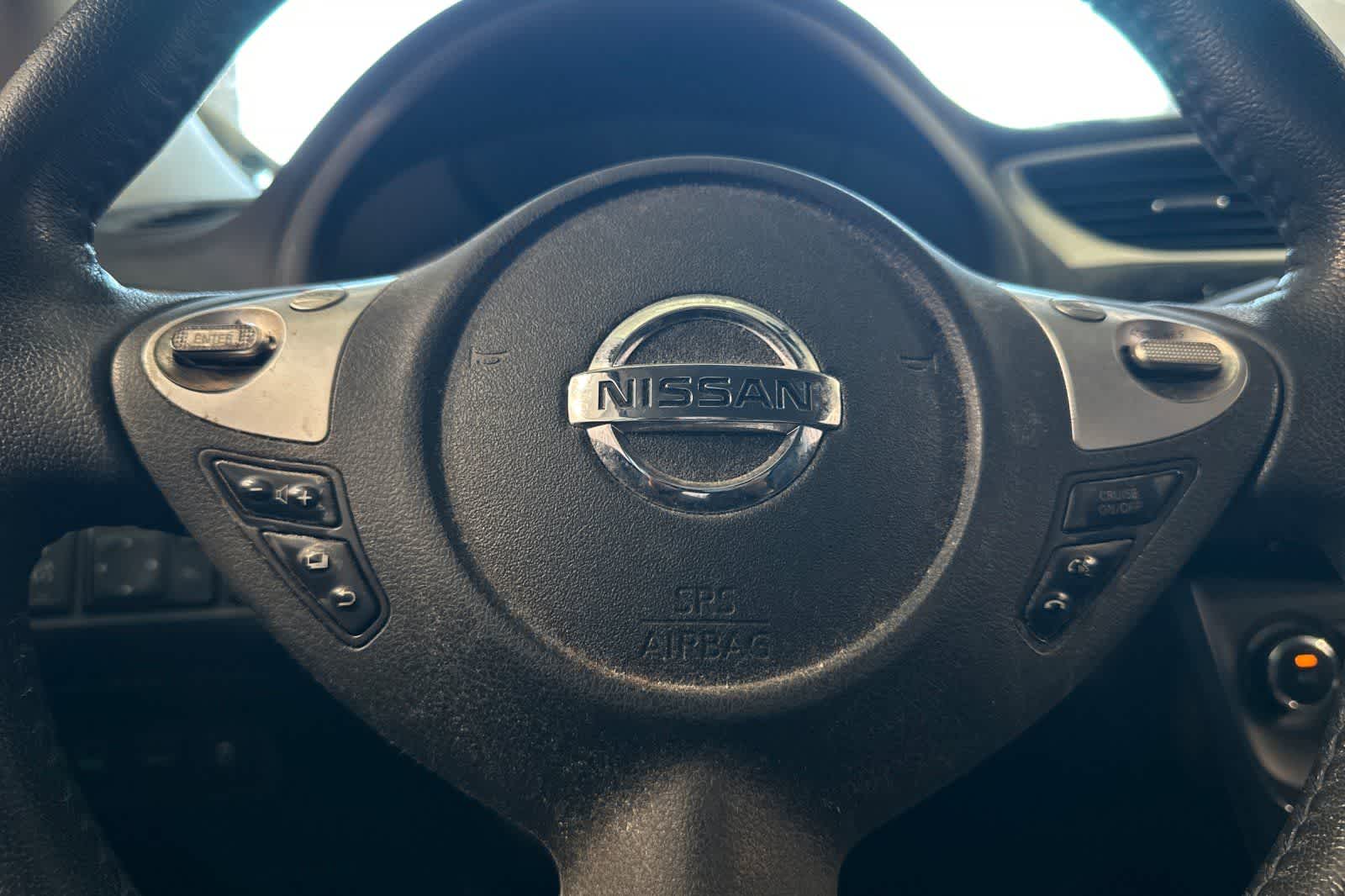 Thumbnail: 2016 Nissan Sentra - 24