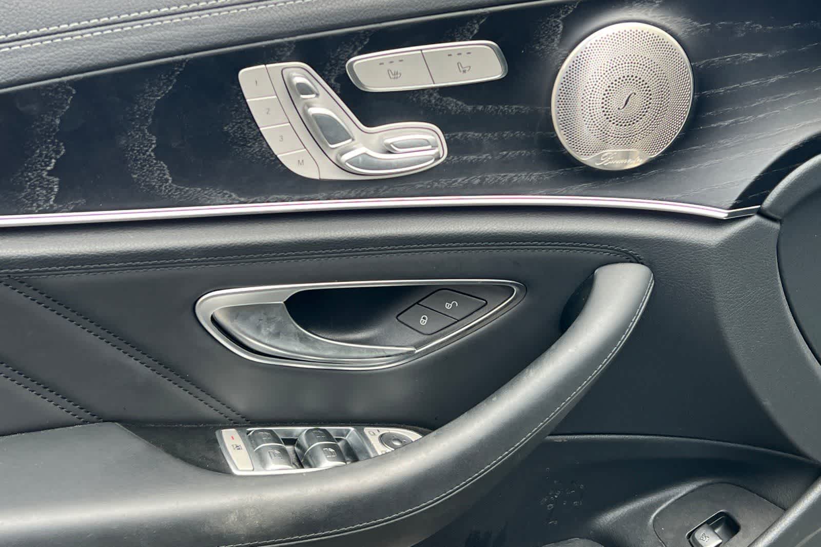 Thumbnail: 2022 Mercedes-Benz E-Class - 15