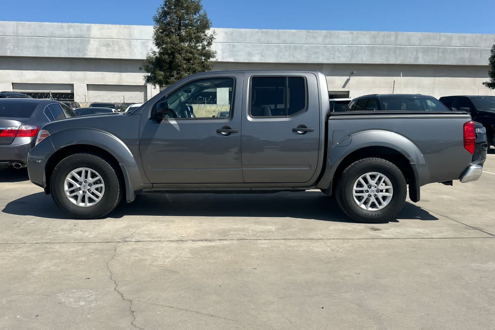 Thumbnail: 2020 Nissan Frontier - 6