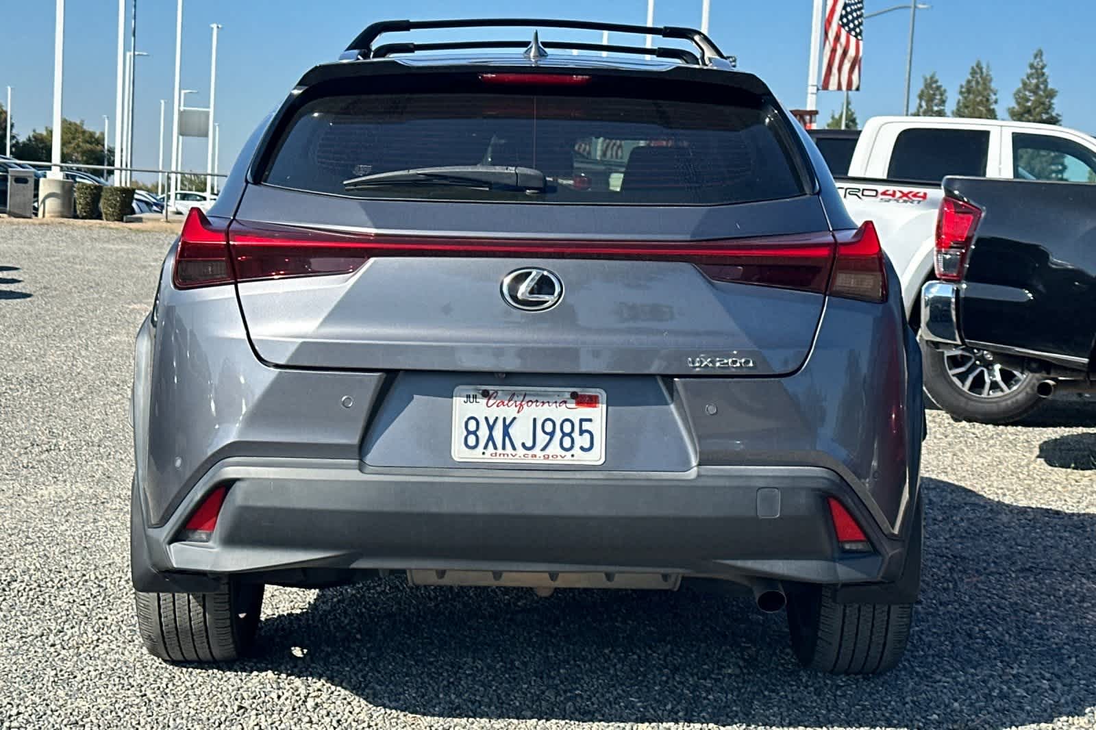 Thumbnail: 2021 Lexus UX - 8