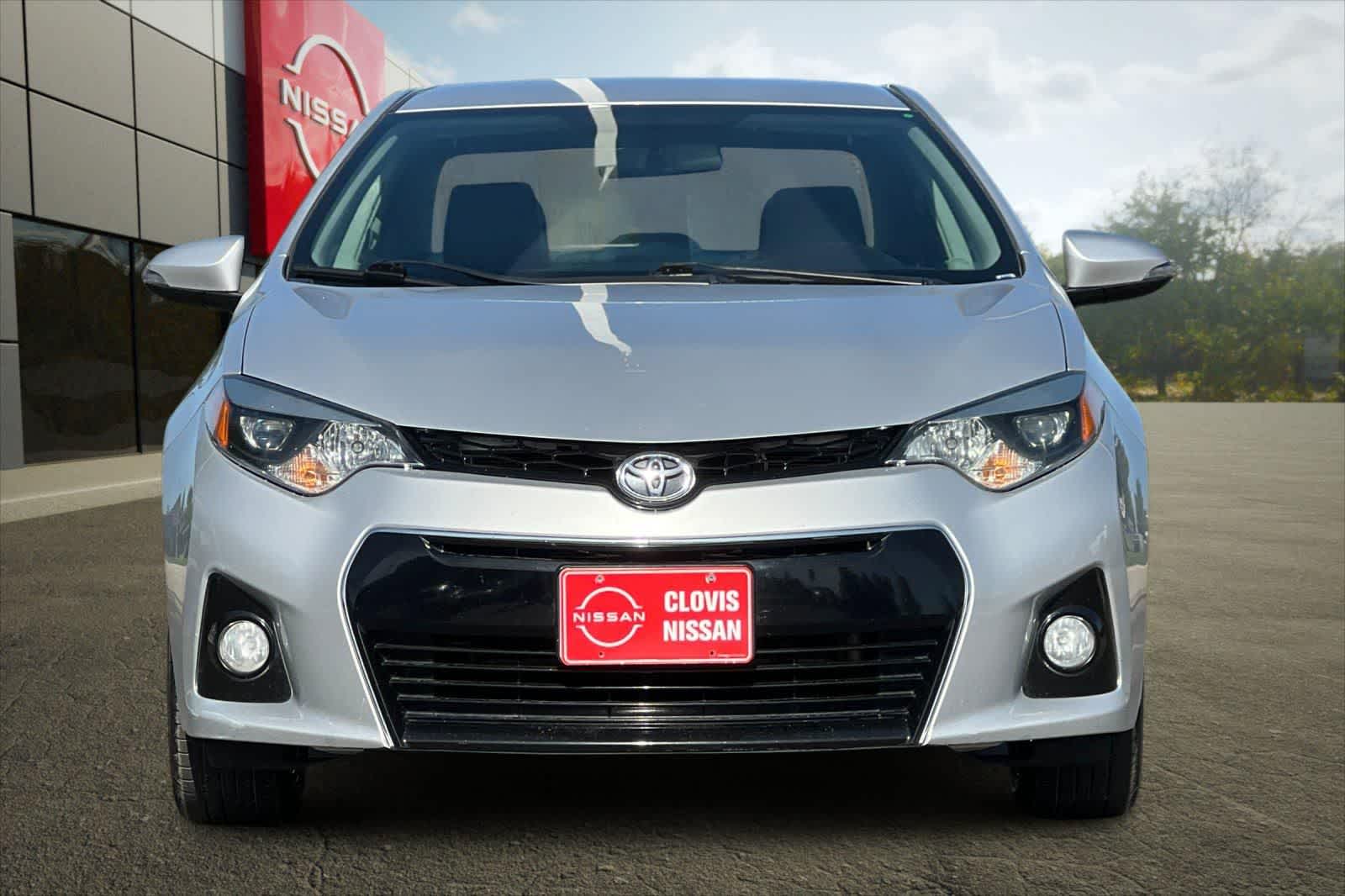 Thumbnail: 2015 Toyota Corolla - 11