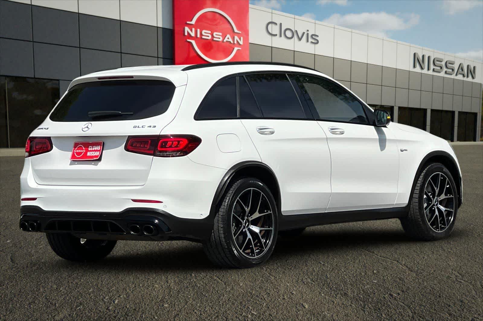 Thumbnail: 2022 Mercedes-Benz GLC - 3