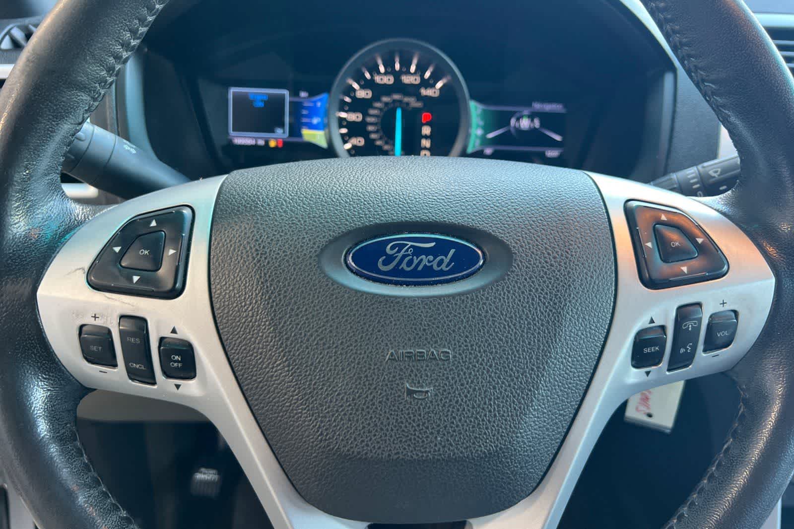 Thumbnail: 2013 Ford Explorer - 24