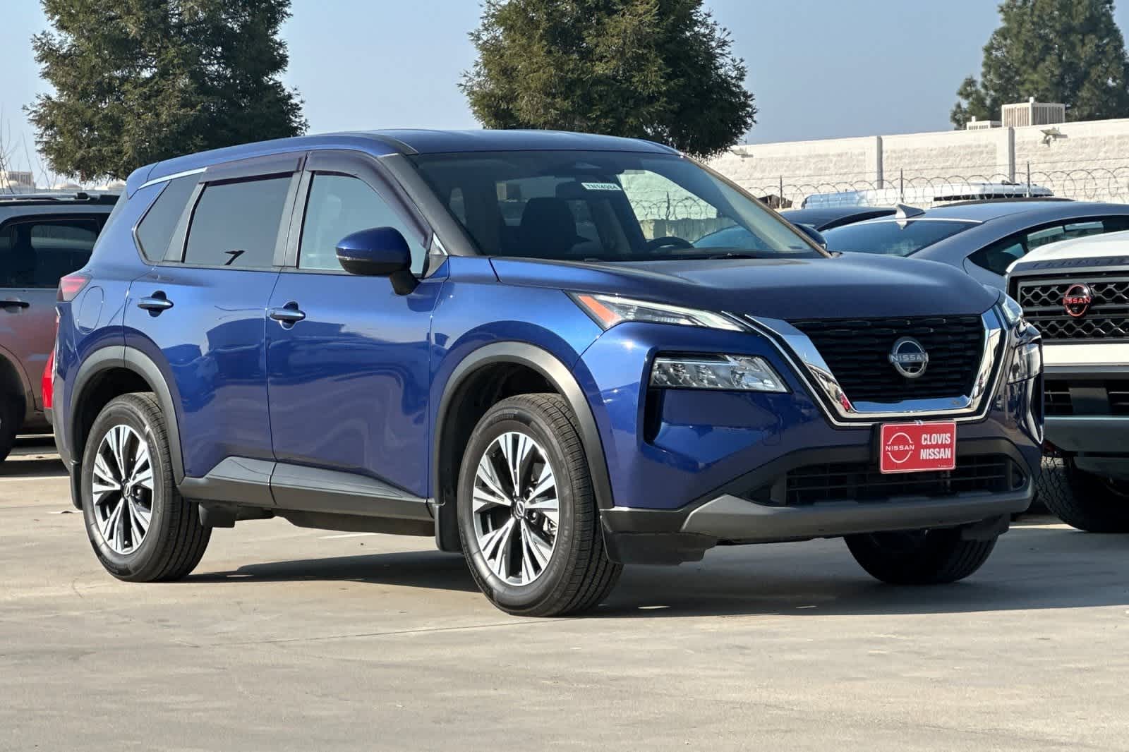 Thumbnail: 2023 Nissan Rogue - 10