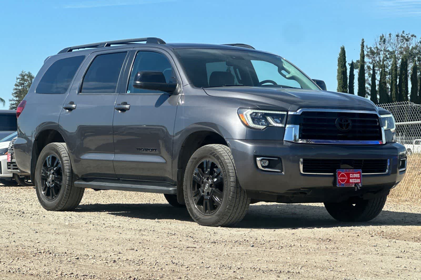 Thumbnail: 2021 Toyota Sequoia - 10
