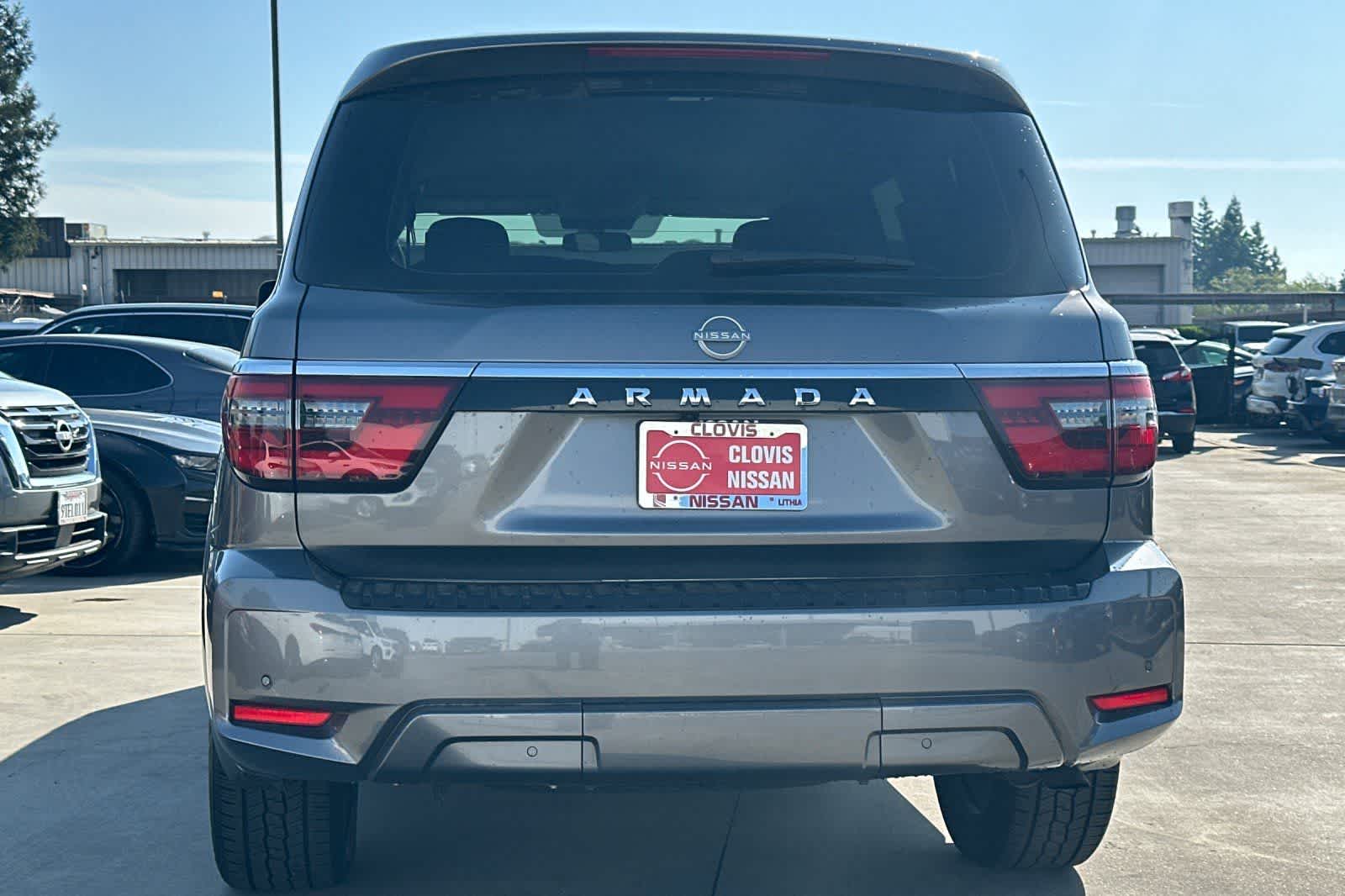 Thumbnail: 2023 Nissan Armada - 8