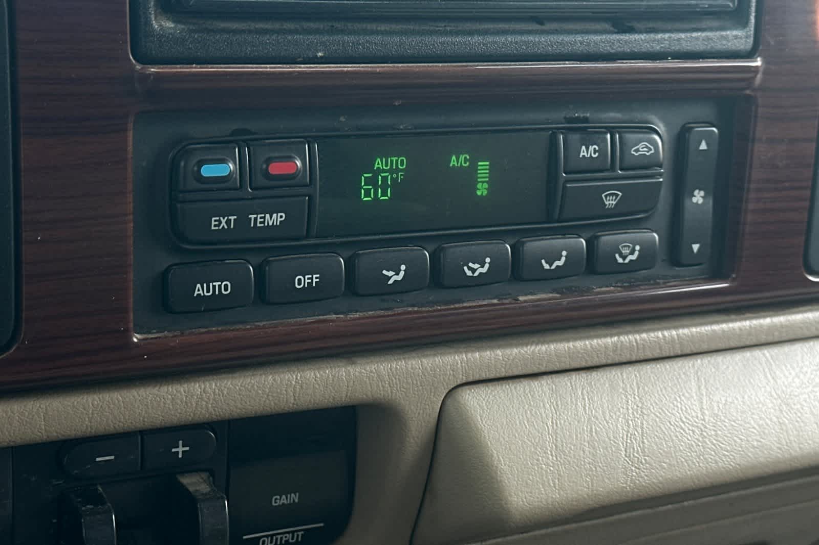 Thumbnail: 2005 Ford F-250 - 22