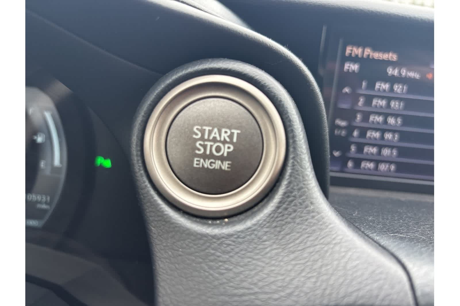 Thumbnail: 2019 Lexus IS - 22