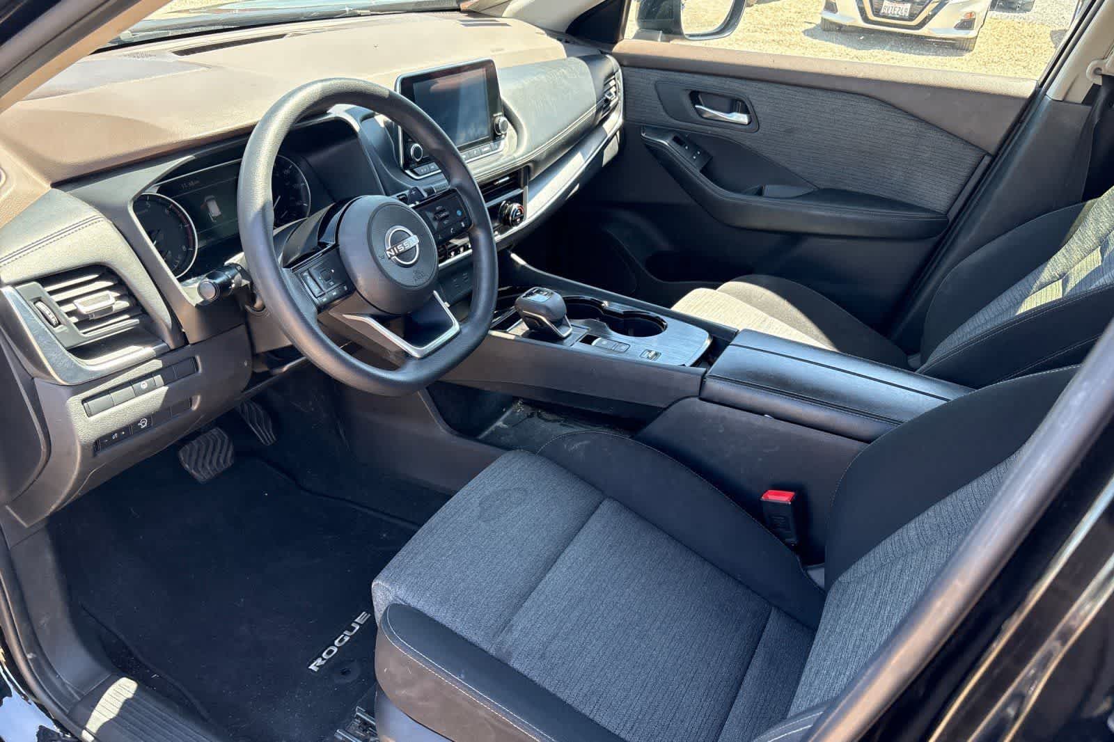 Thumbnail: 2023 Nissan Rogue - 14