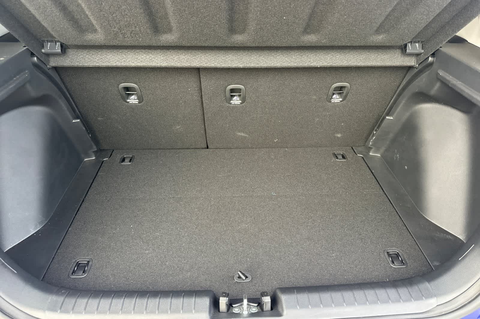 Thumbnail: 2025 Hyundai Venue - 18