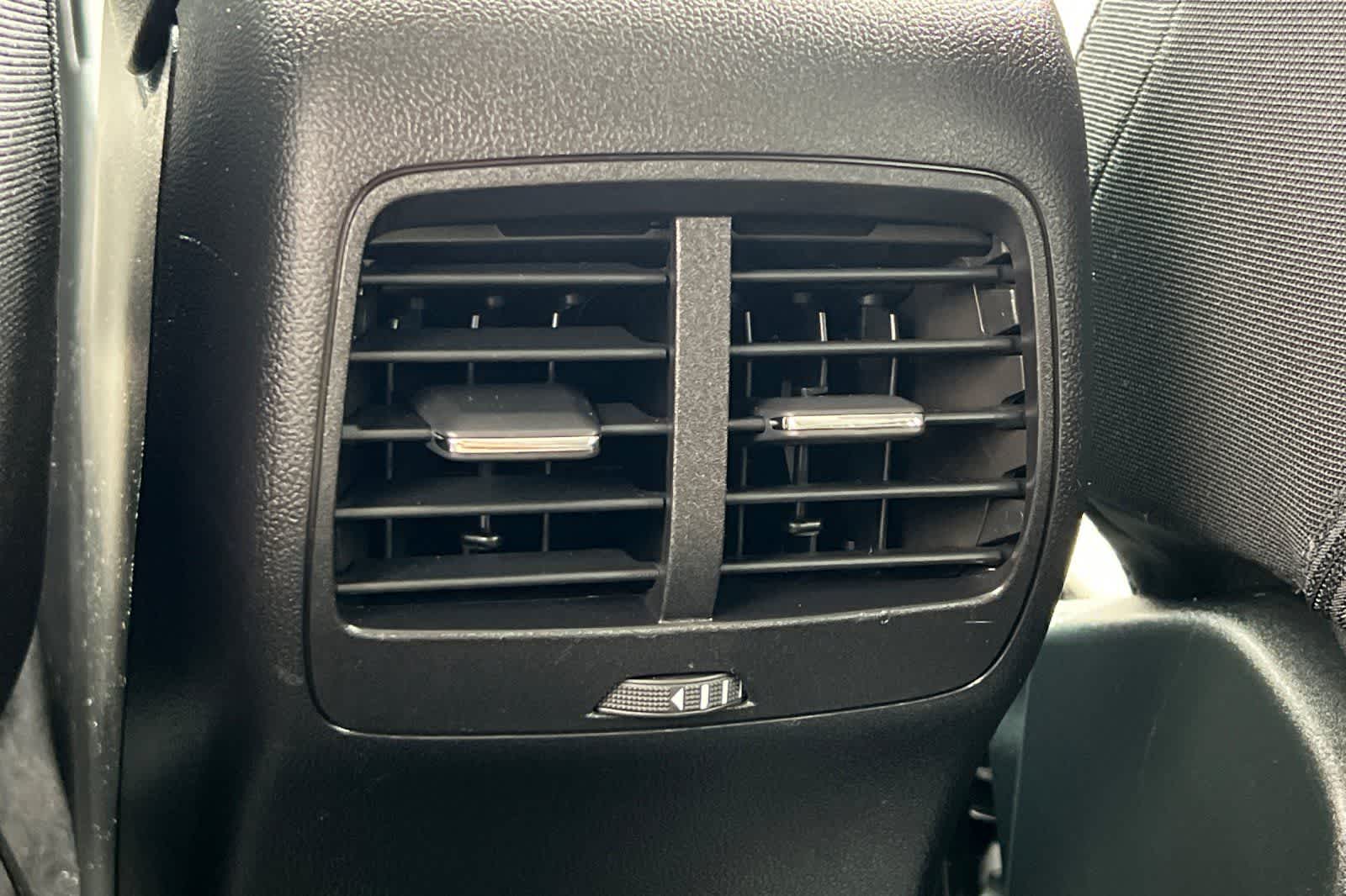 Thumbnail: 2022 Ford Escape - 15