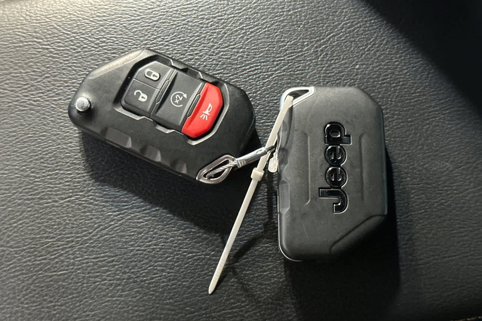 Thumbnail: 2025 Jeep Wrangler - 28