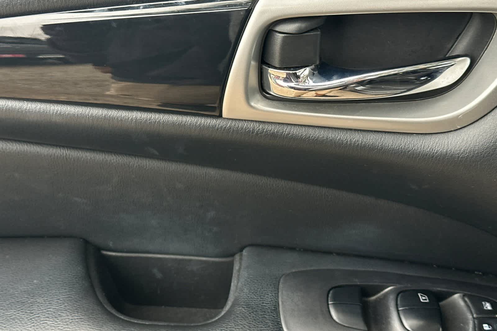 Thumbnail: 2020 Nissan Pathfinder - 13