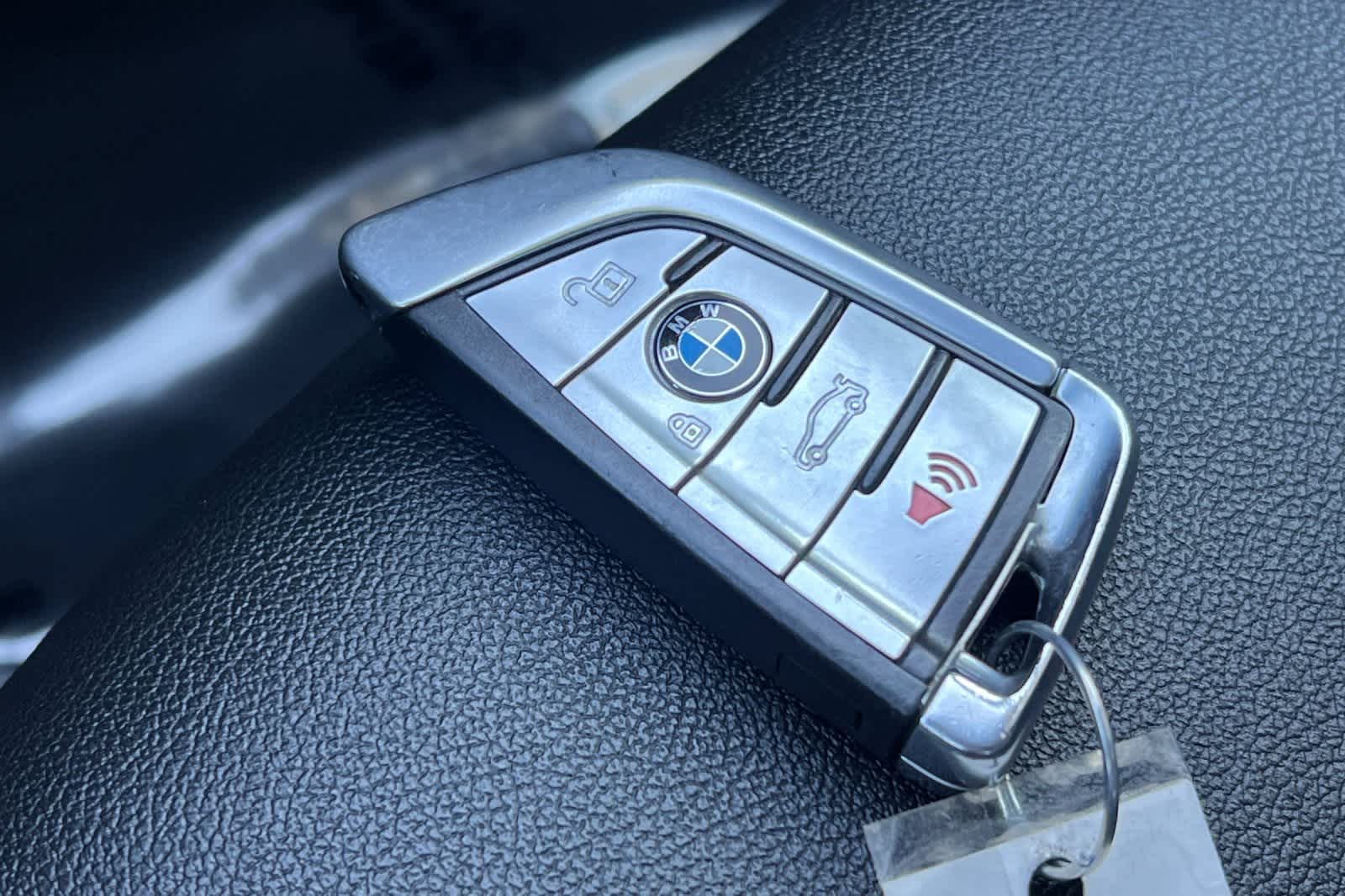 Thumbnail: 2020 BMW 5 Series - 26