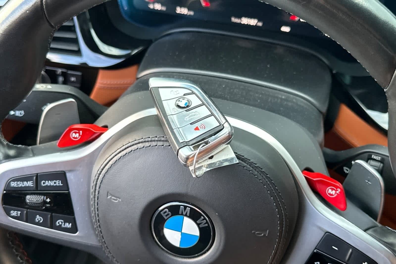 Thumbnail: 2021 BMW M5 - 27