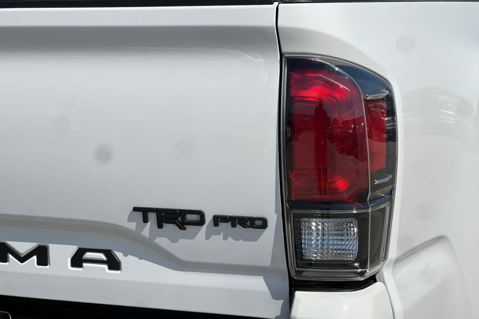 Thumbnail: 2019 Toyota Tacoma - 34