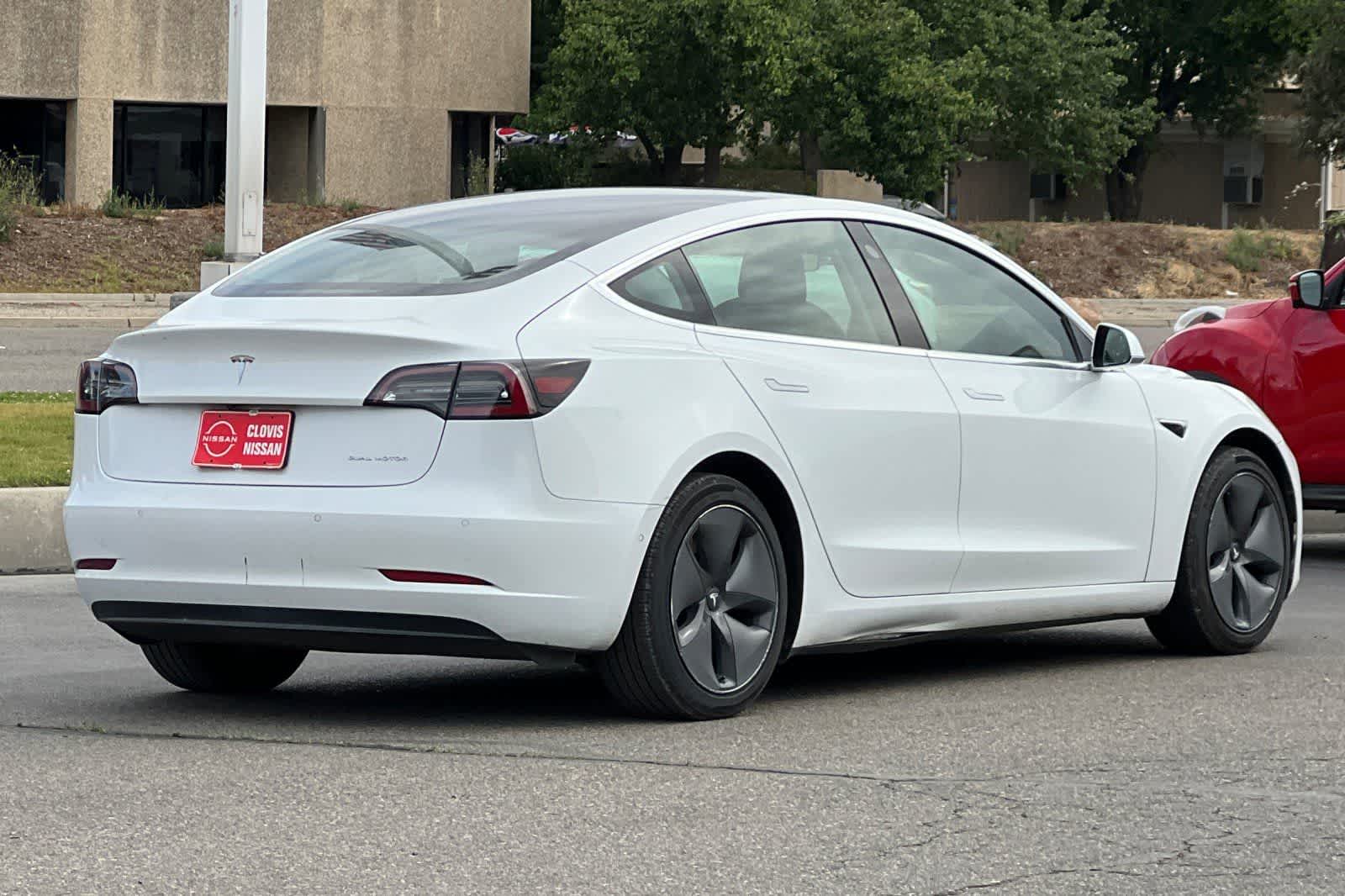 Thumbnail: 2019 Tesla Model 3 - 3