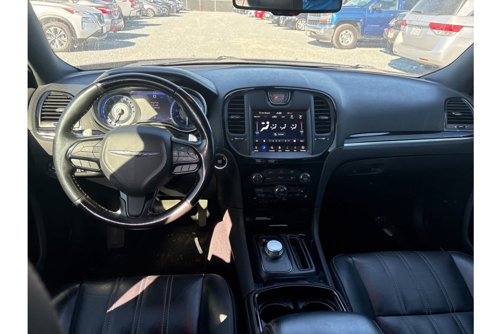 Thumbnail: 2021 Chrysler 300 - 4