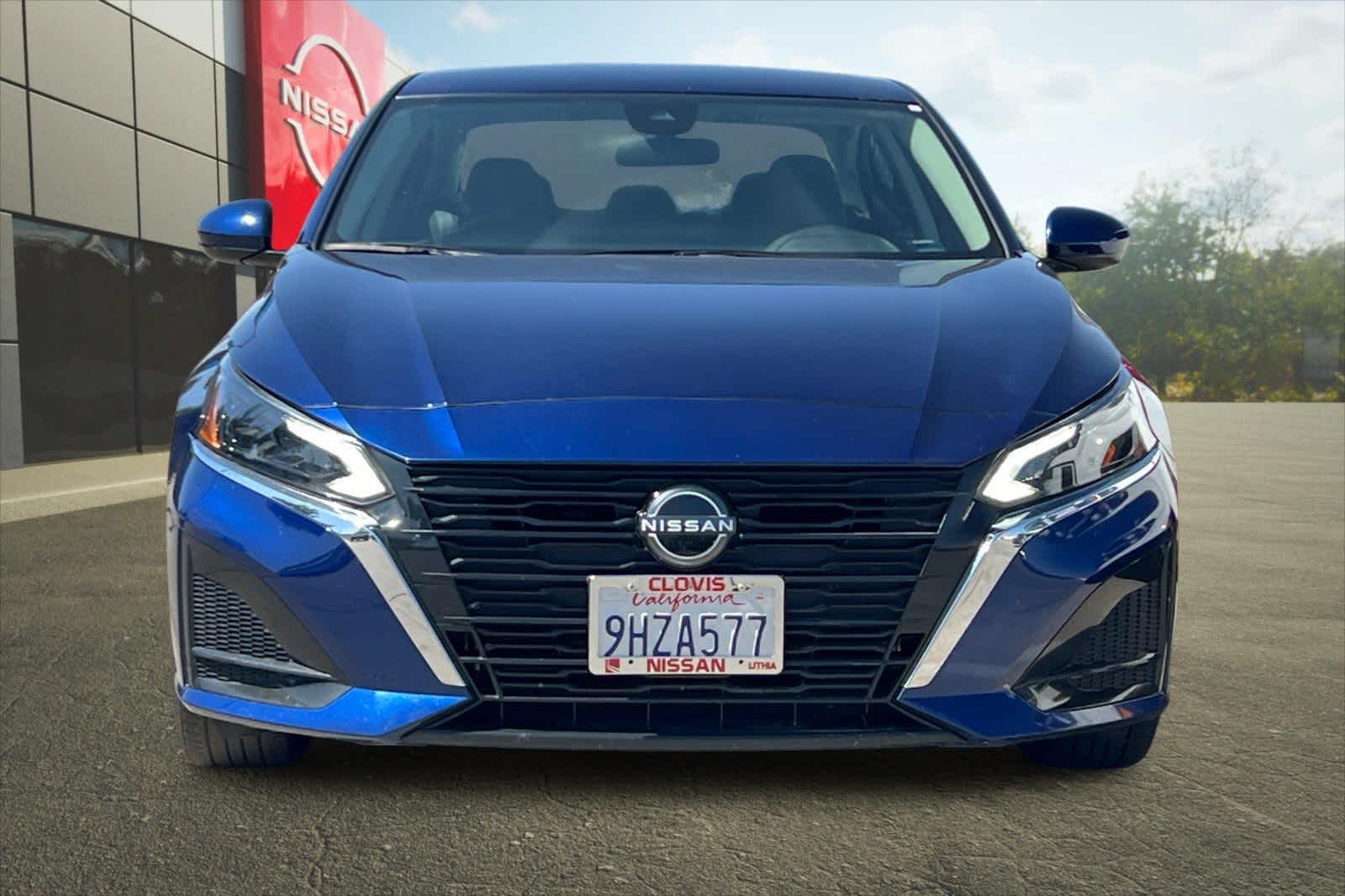 Thumbnail: 2023 Nissan Altima - 11