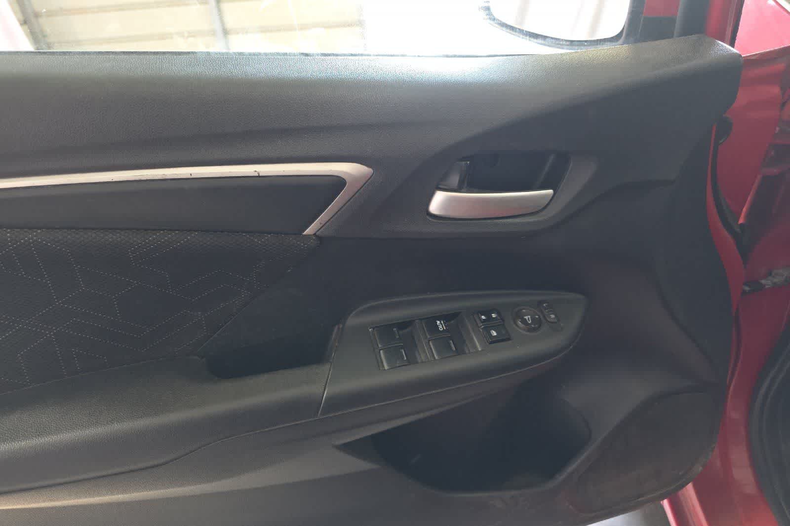 Thumbnail: 2017 Honda Fit - 15