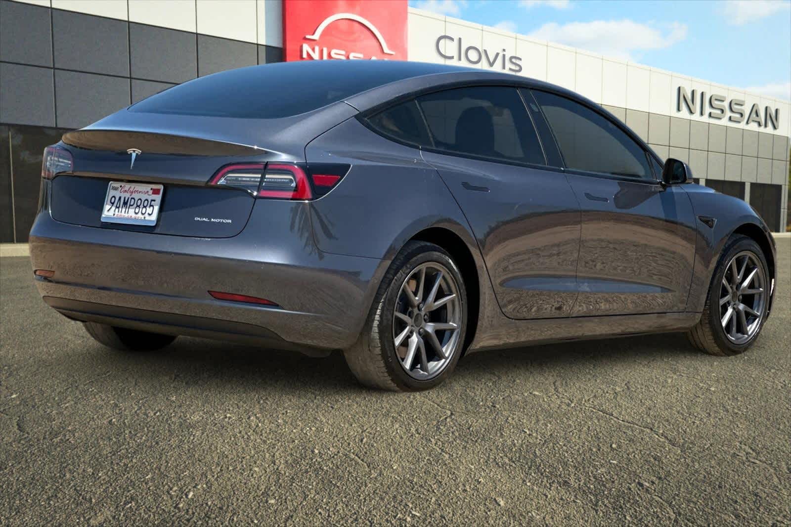 2022 Tesla Model 3 Long Range 3