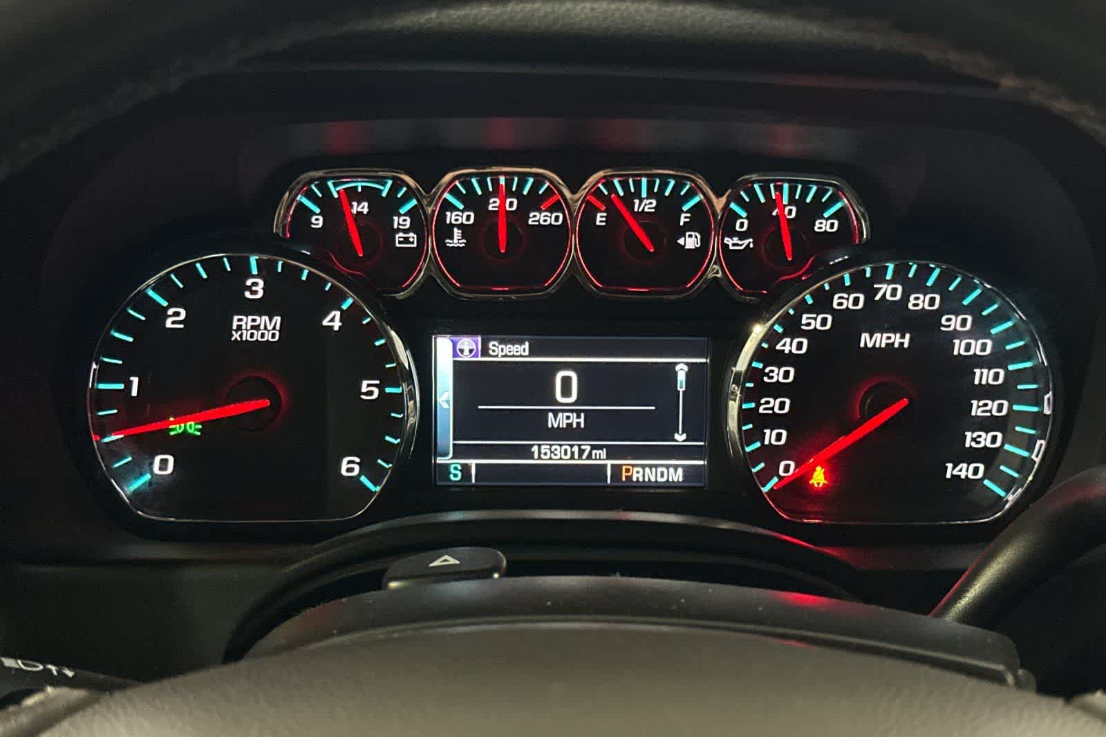 Thumbnail: 2016 Chevrolet Tahoe - 26