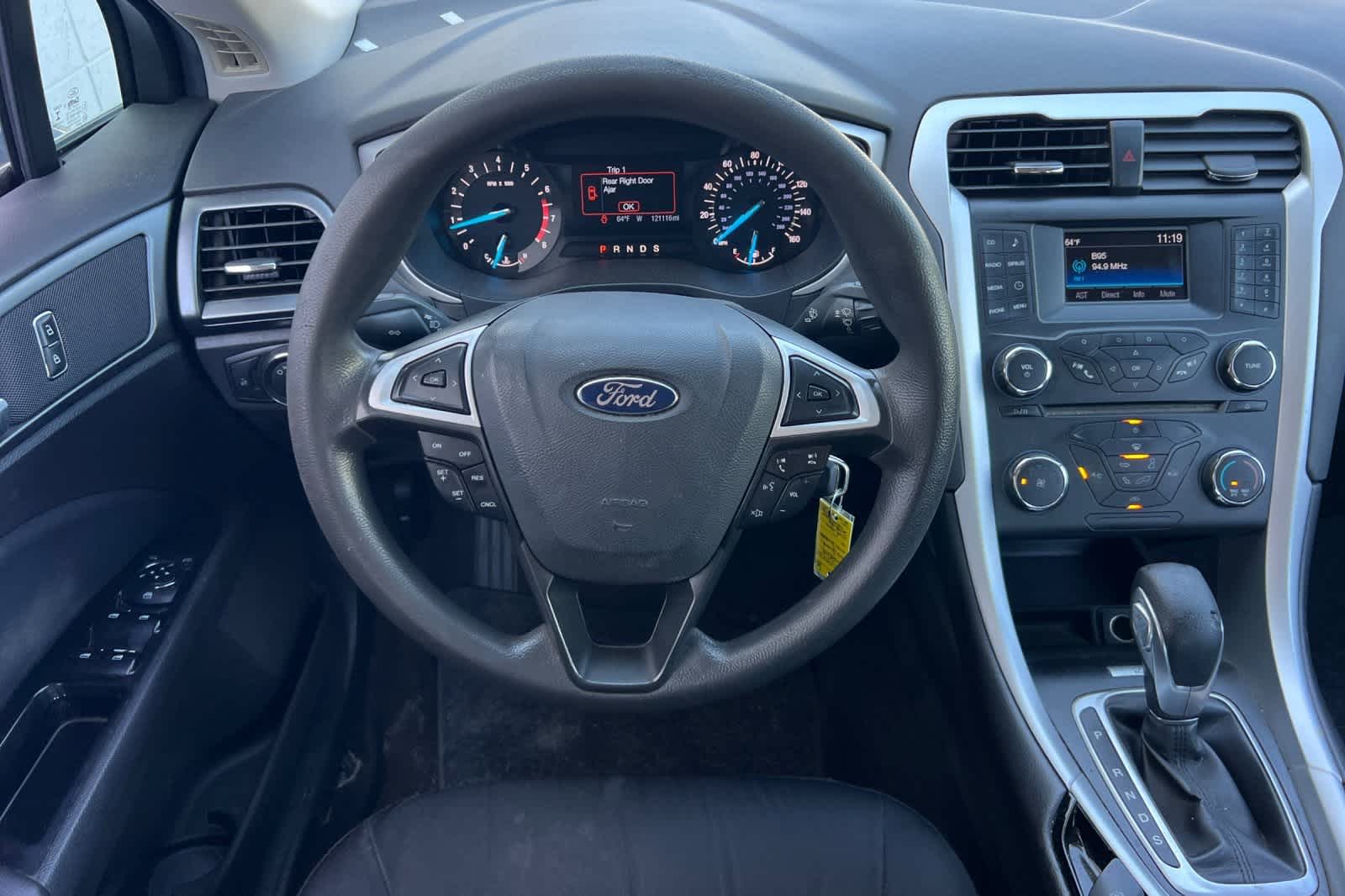 Thumbnail: 2015 Ford Fusion - 14