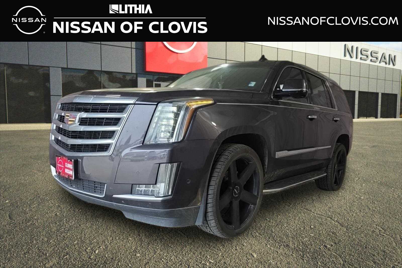 2017 Cadillac Escalade  -
                  Clovis, CA