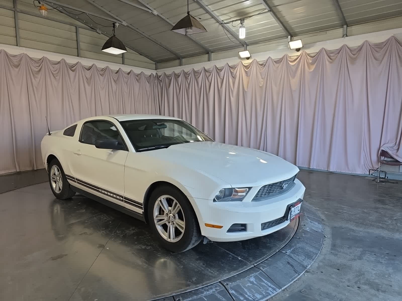 Thumbnail: 2012 Ford Mustang - 5