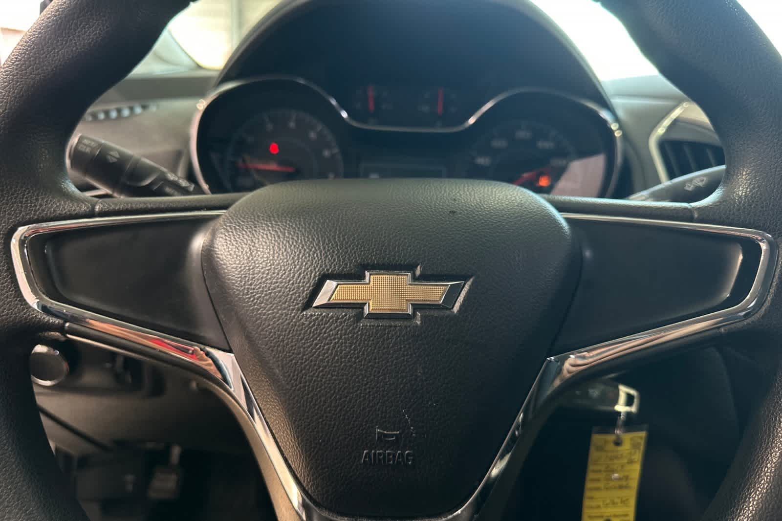Thumbnail: 2017 Chevrolet Cruze - 24