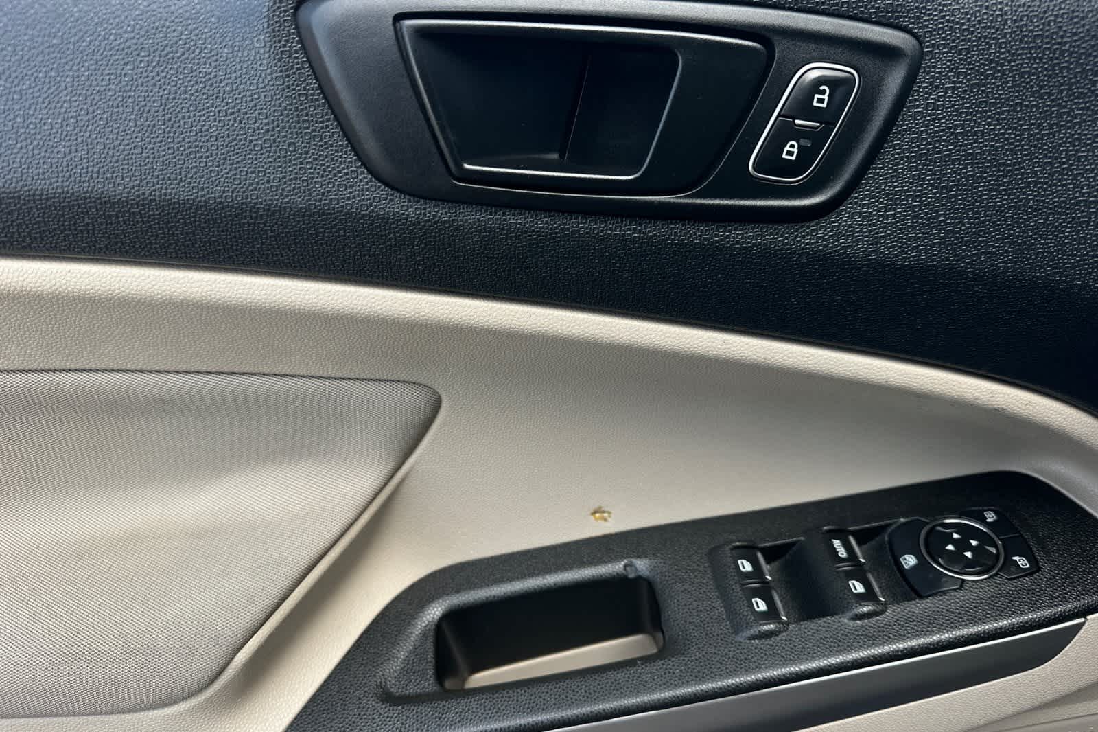 Thumbnail: 2020 Ford EcoSport - 15