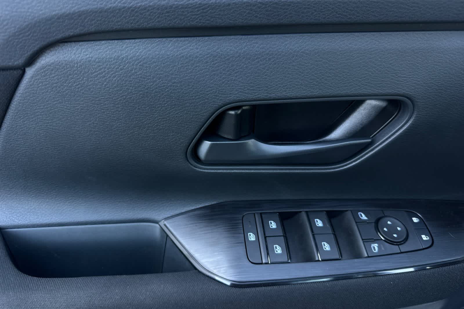 Thumbnail: 2026 Nissan Kicks - 13