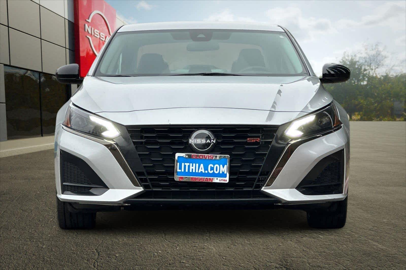 Thumbnail: 2023 Nissan Altima - 11