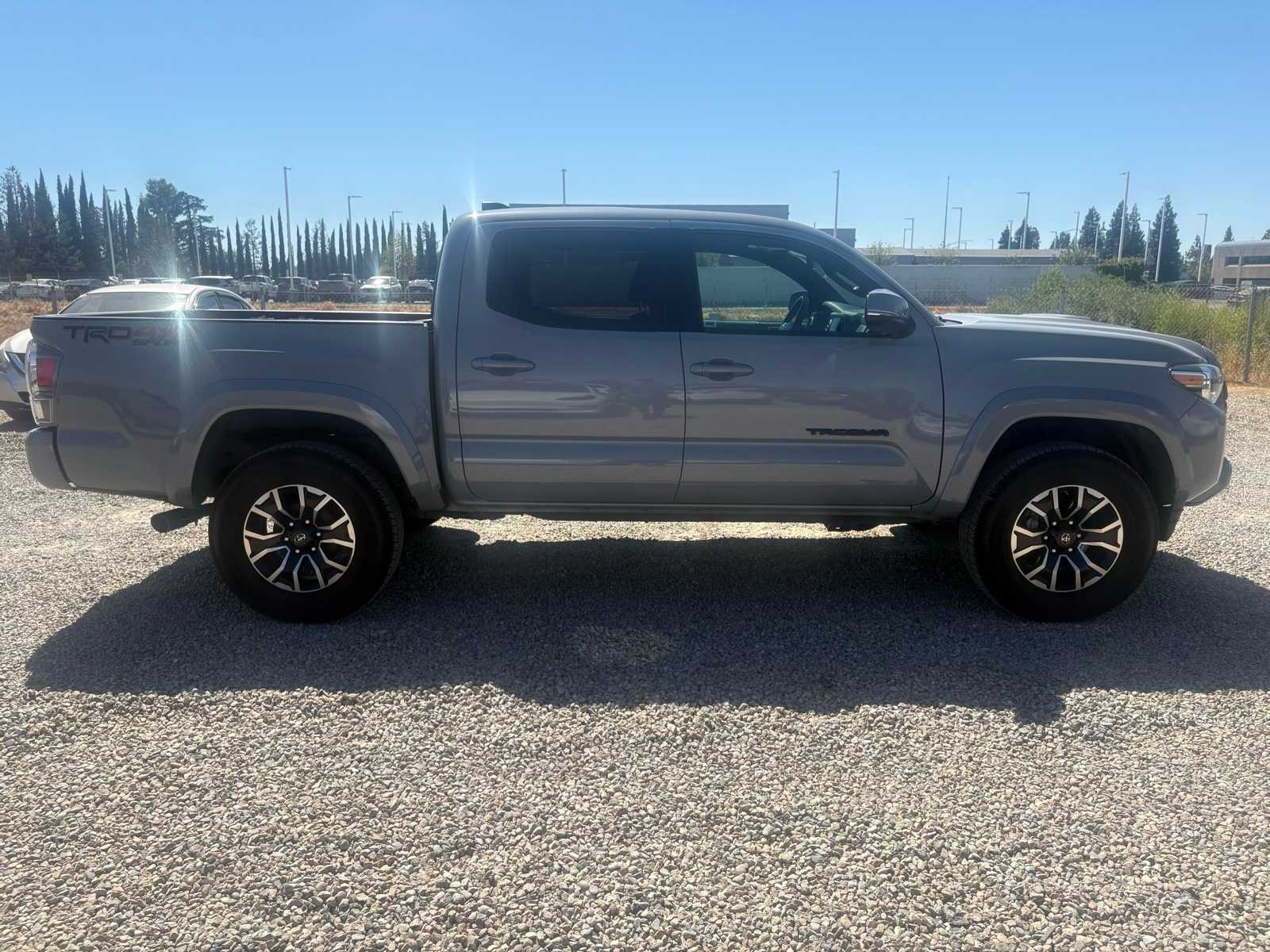 Thumbnail: 2021 Toyota Tacoma - 8