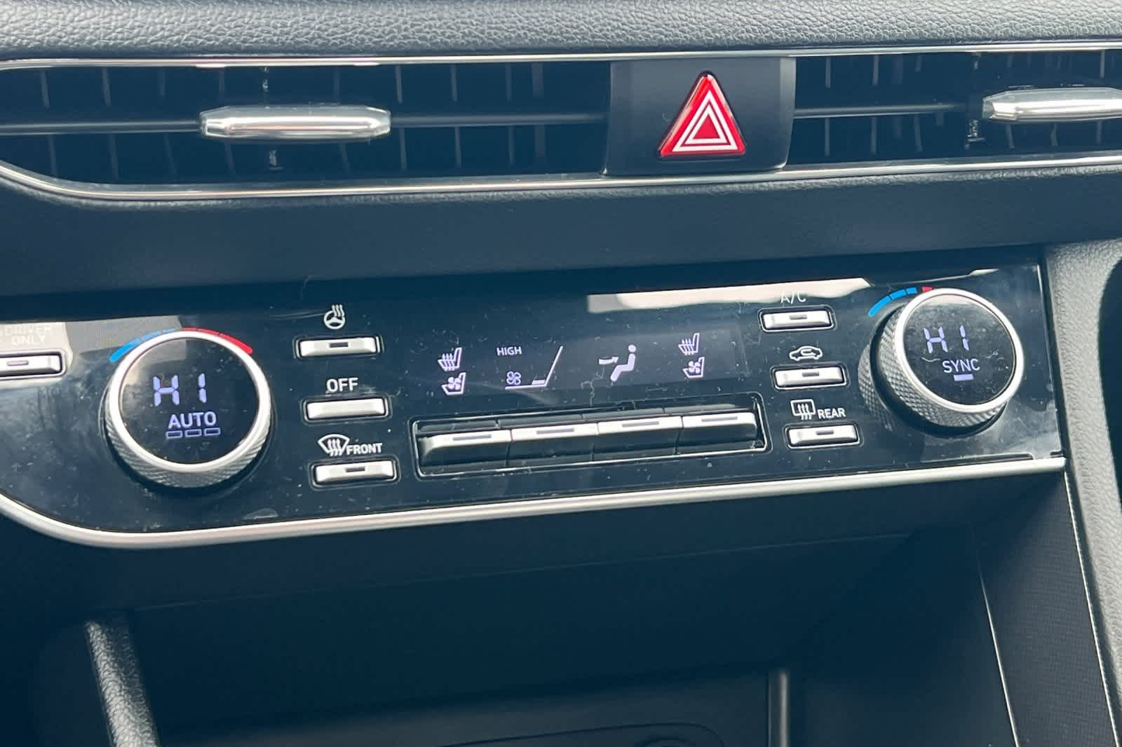 Thumbnail: 2023 Hyundai Sonata - 21