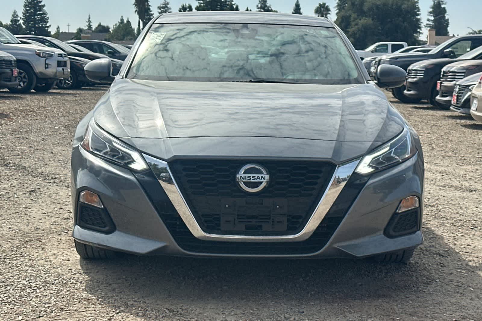 Thumbnail: 2022 Nissan Altima - 11