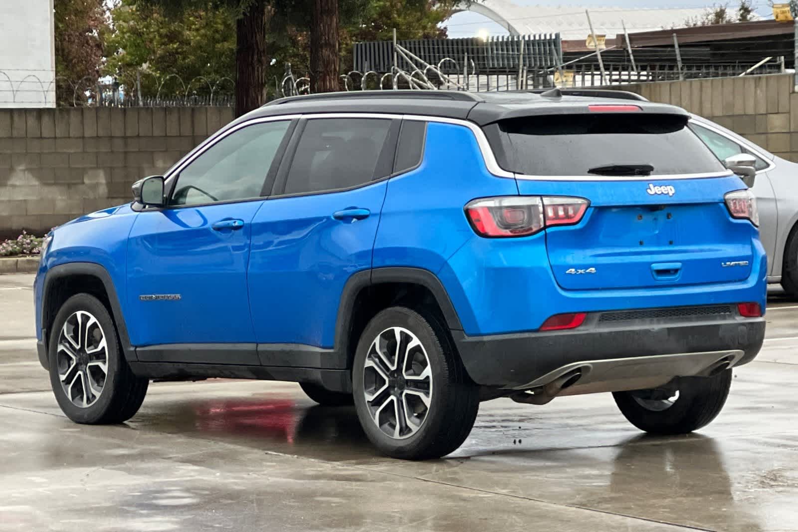 Thumbnail: 2023 Jeep Compass - 7