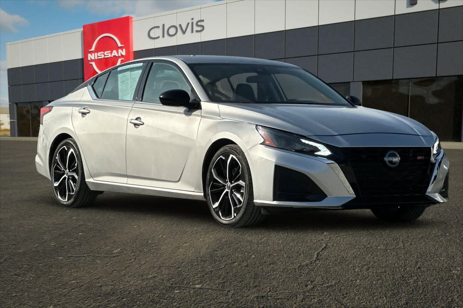 Thumbnail: 2024 Nissan Altima - 10