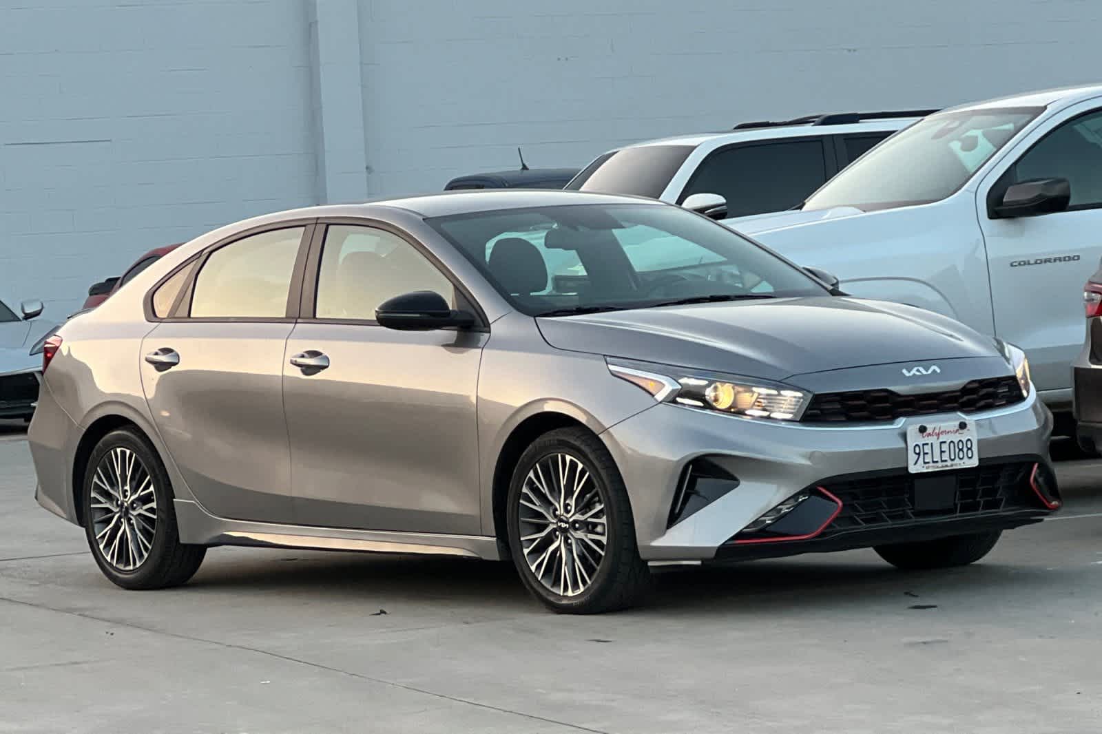 Thumbnail: 2023 Kia Forte - 10