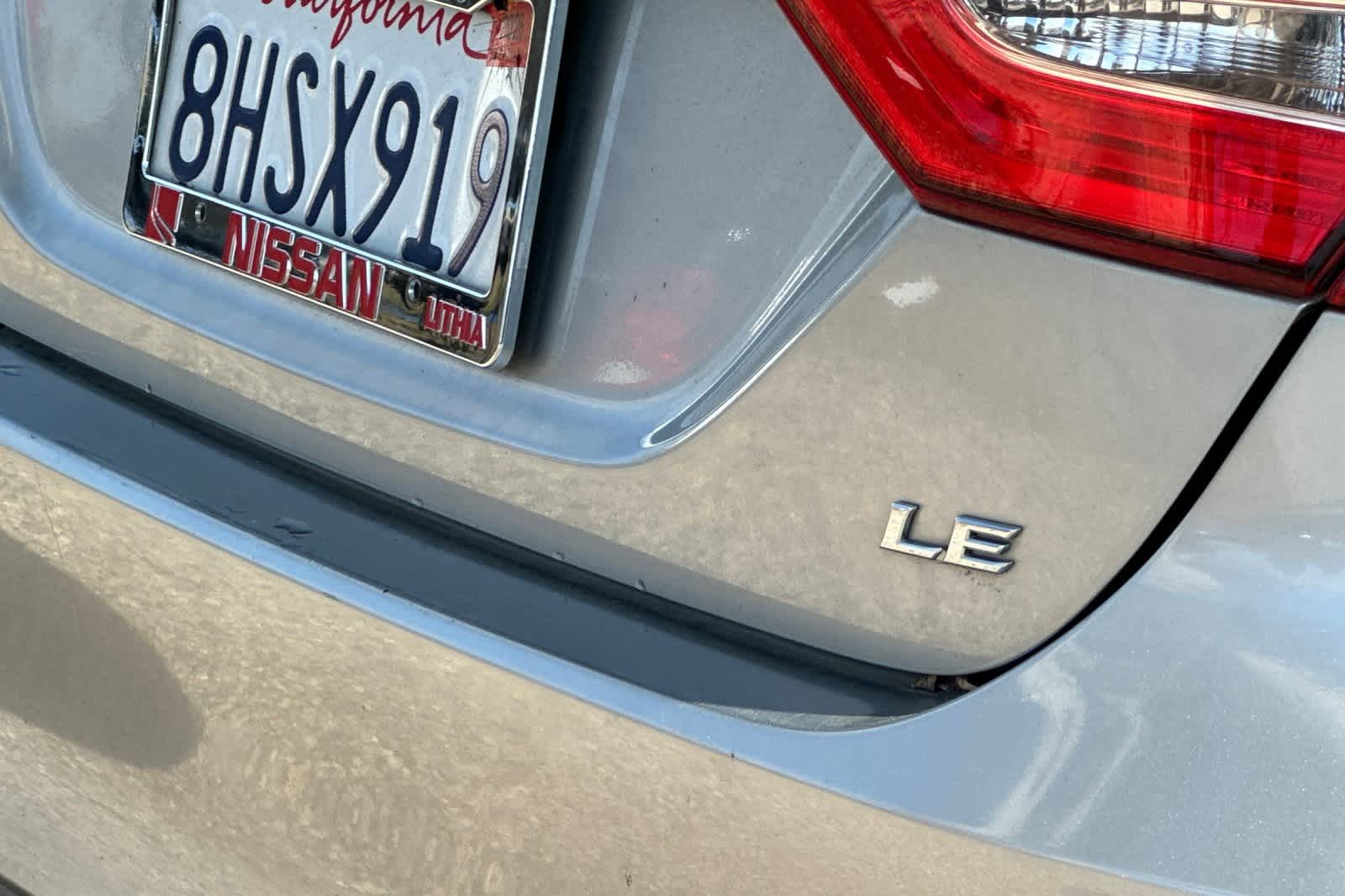 Thumbnail: 2018 Toyota Camry - 15