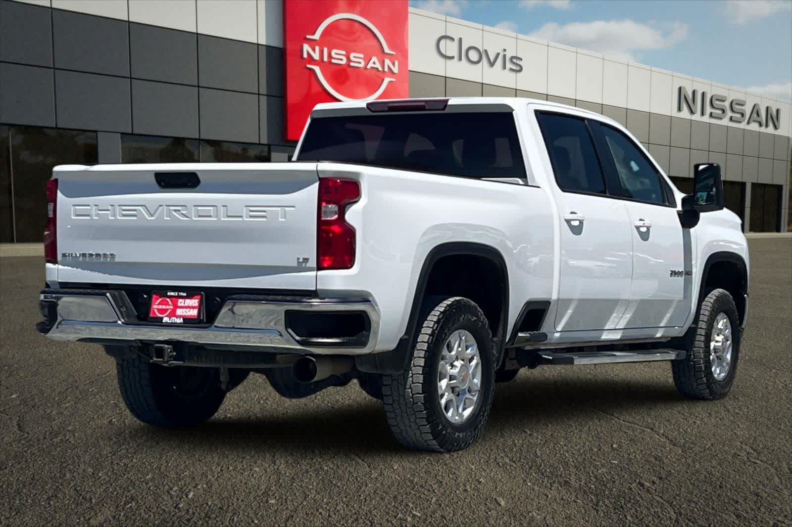 Thumbnail: 2022 Chevrolet Silverado 2500 - 2