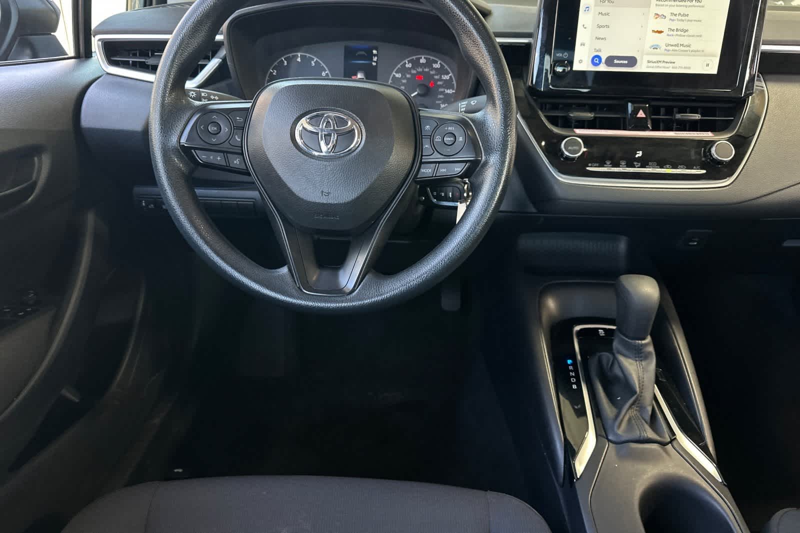 2024 Toyota Corolla LE 17