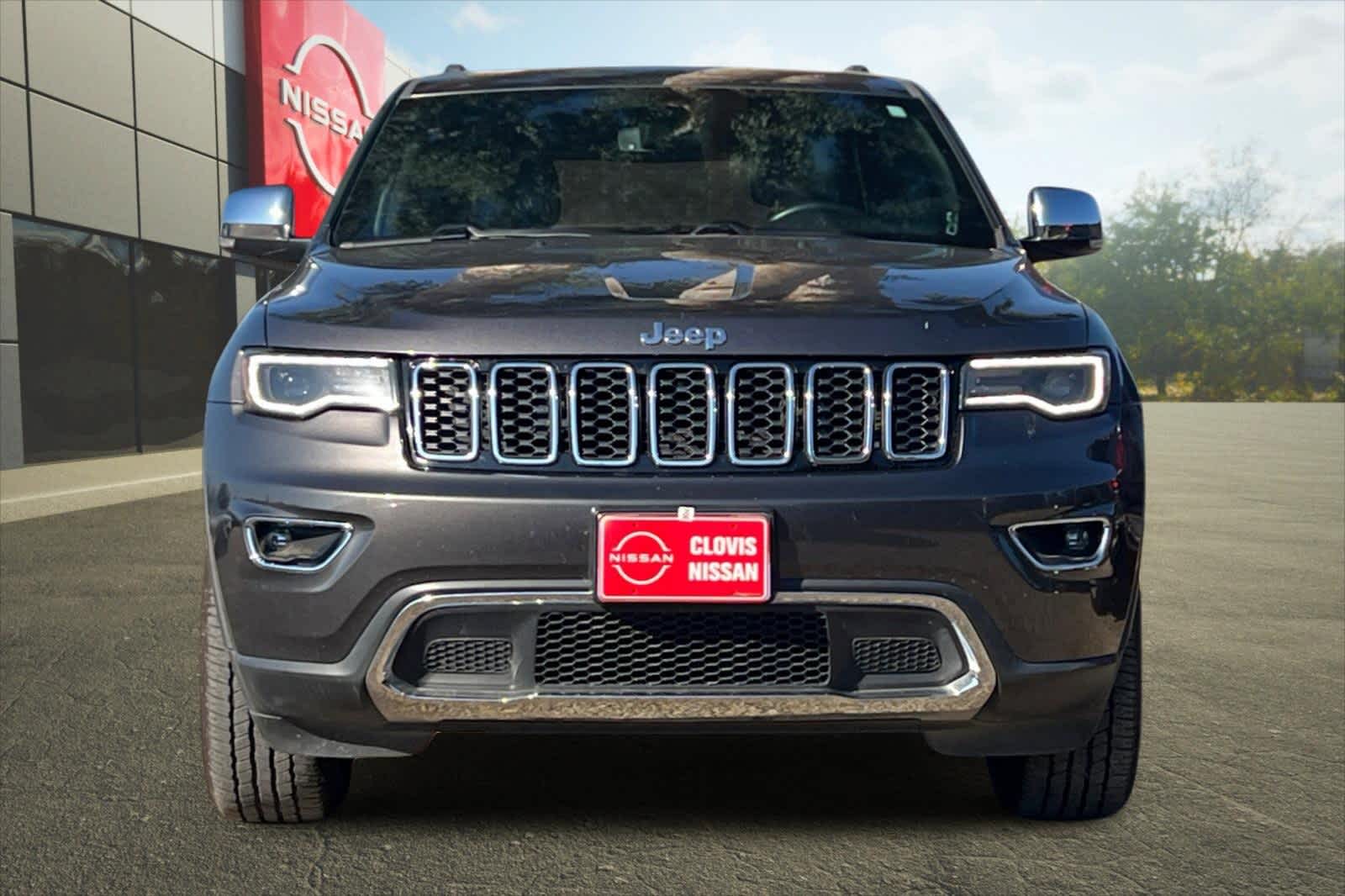 Thumbnail: 2019 Jeep Grand Cherokee - 11
