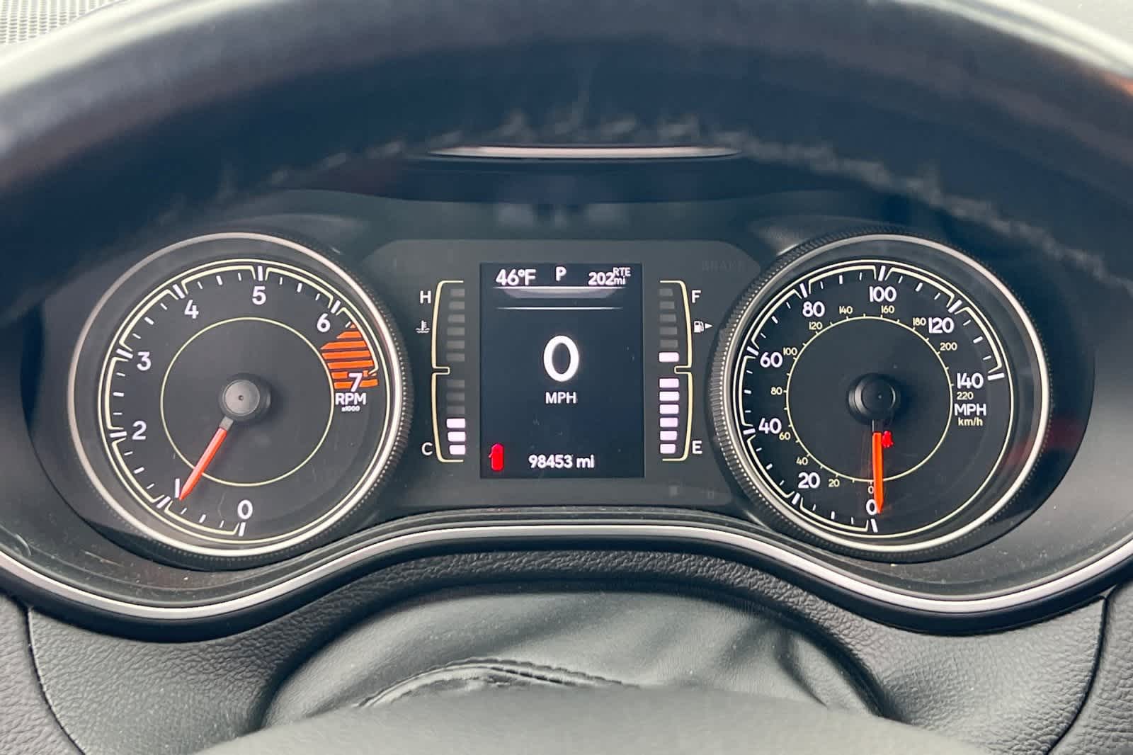 Thumbnail: 2019 Jeep Cherokee - 28