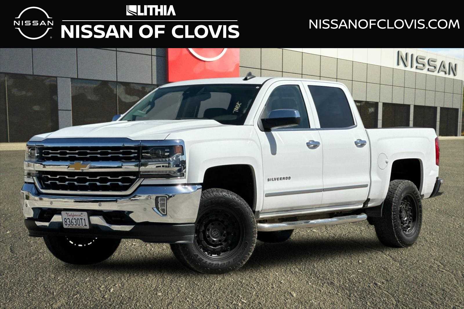Thumbnail: 2017 Chevrolet Silverado 1500 - 1