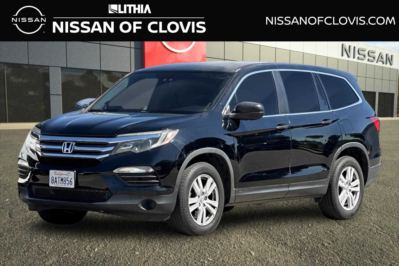 Thumbnail: 2017 Honda Pilot - 1