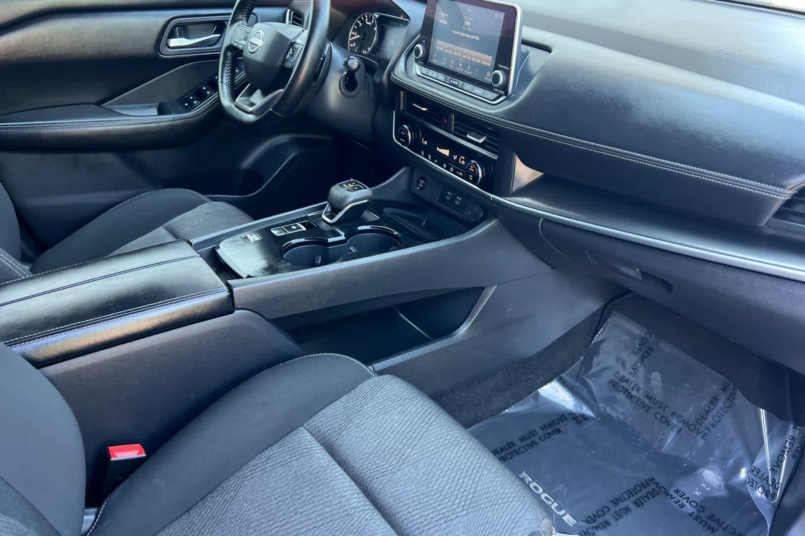 Thumbnail: 2025 Nissan Rogue - 18