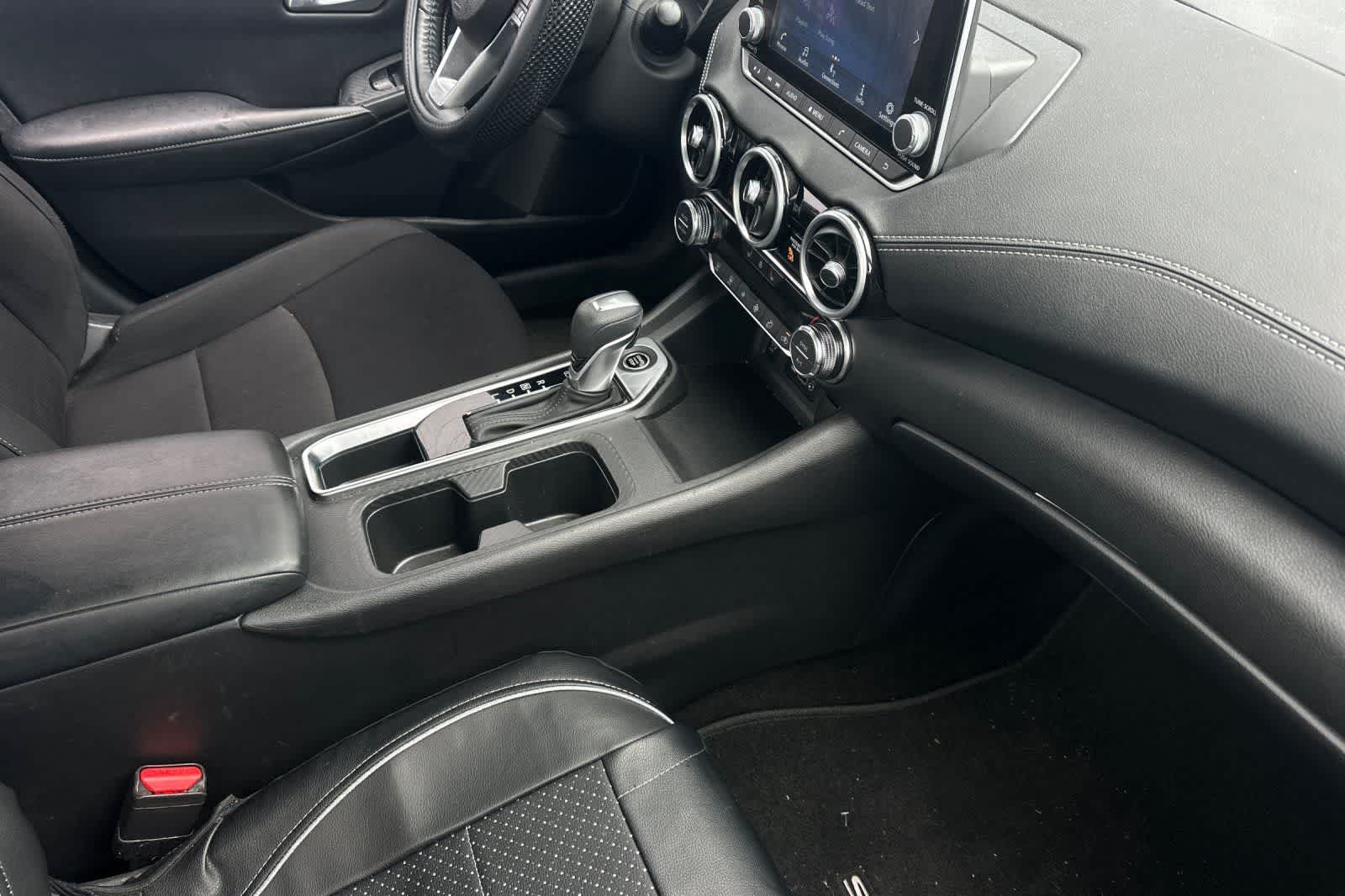 Thumbnail: 2024 Nissan Sentra - 17