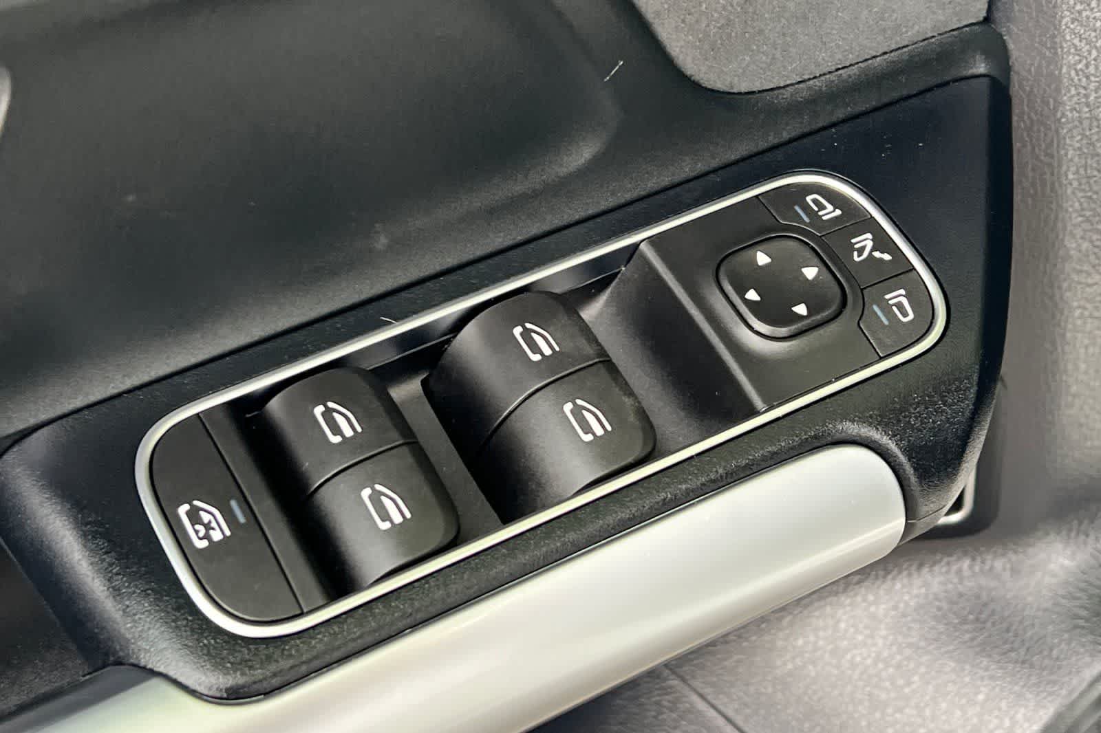 Thumbnail: 2025 Mercedes-Benz GLA - 14