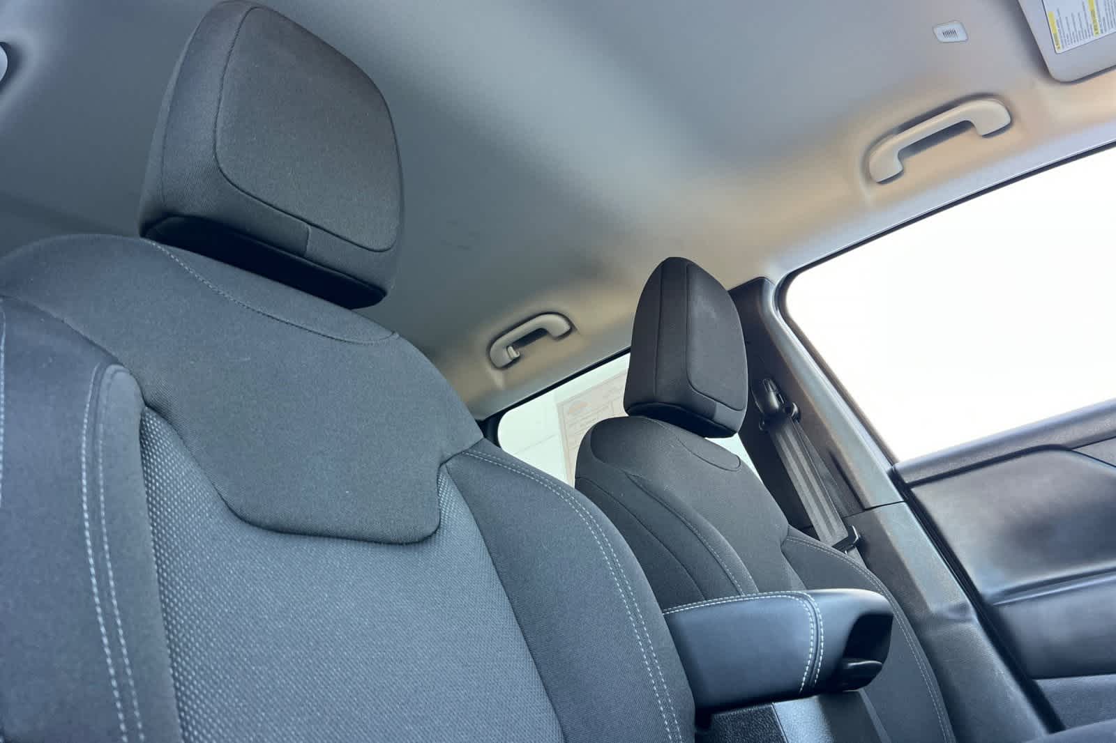 Thumbnail: 2023 Jeep Renegade - 19